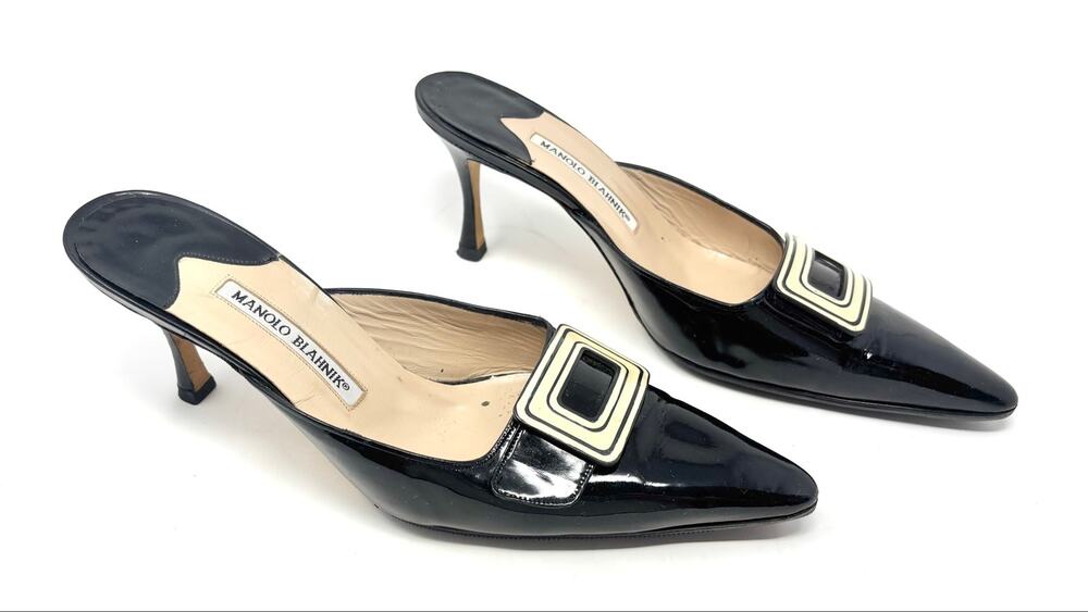 Manolo Blahnik Maysale Patent Leather Black Kitten Heel Mules Vintage Y2K 41.5